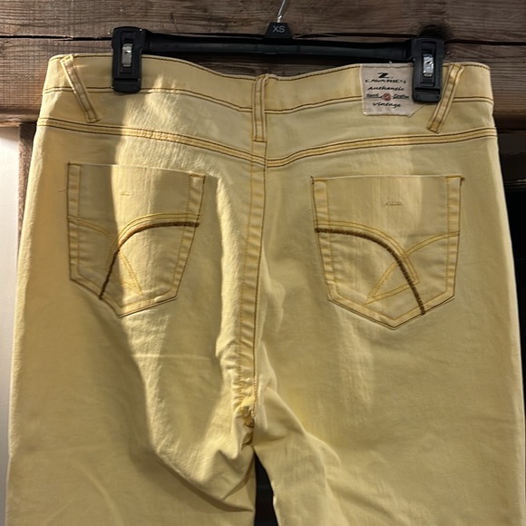 Z. Cavaricci Authentic Vintage Sz 10 (34x28) pale yellow Hand Crafted Denim Jean - Picture 6 of 8